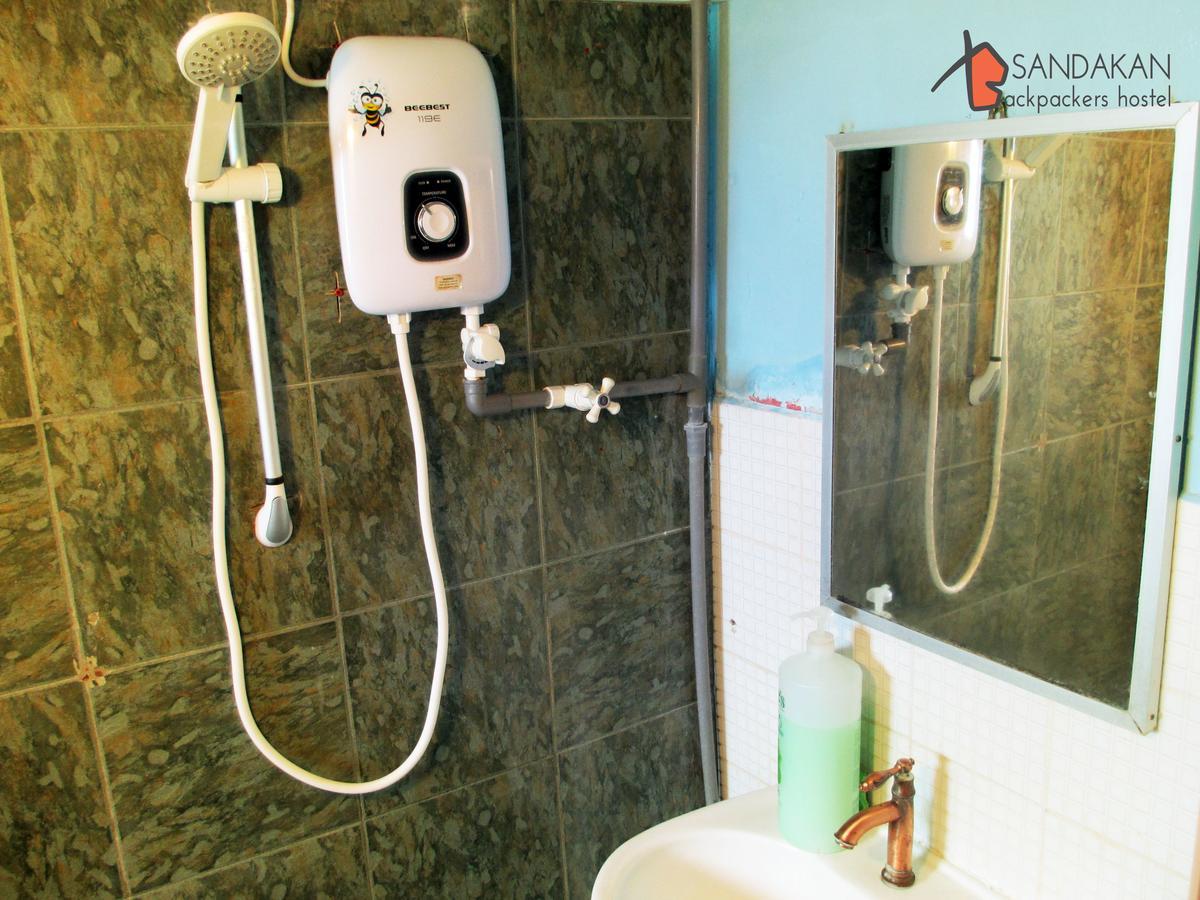 Sandakan Backpackers Hostel מראה חיצוני תמונה